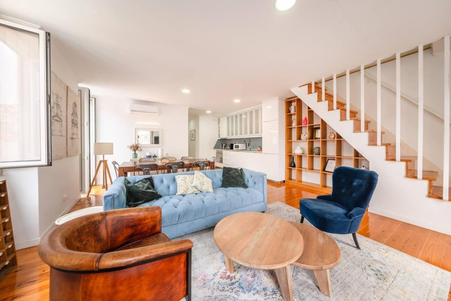 Spacious Penthouse Duplex W Castle Views Lisboa