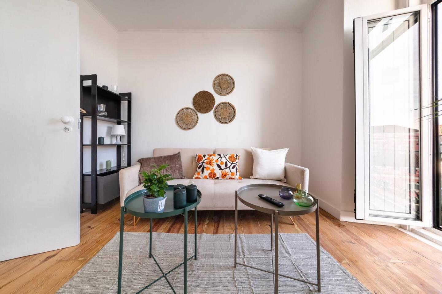 Spacious 5 Bedroom - River Views Apartamento *
