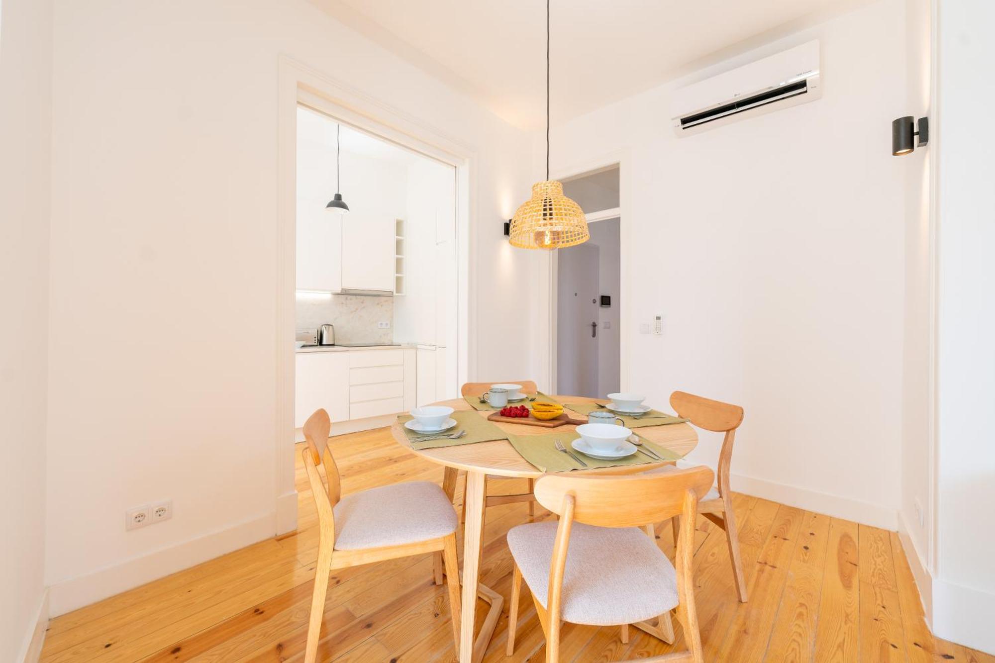 Sunny By Soulplaces Appartement