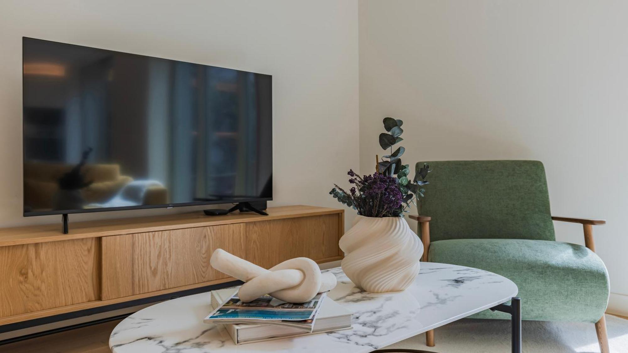 Jardins Da Gloria Charming Living By Lovelystay Appartement Lisboa