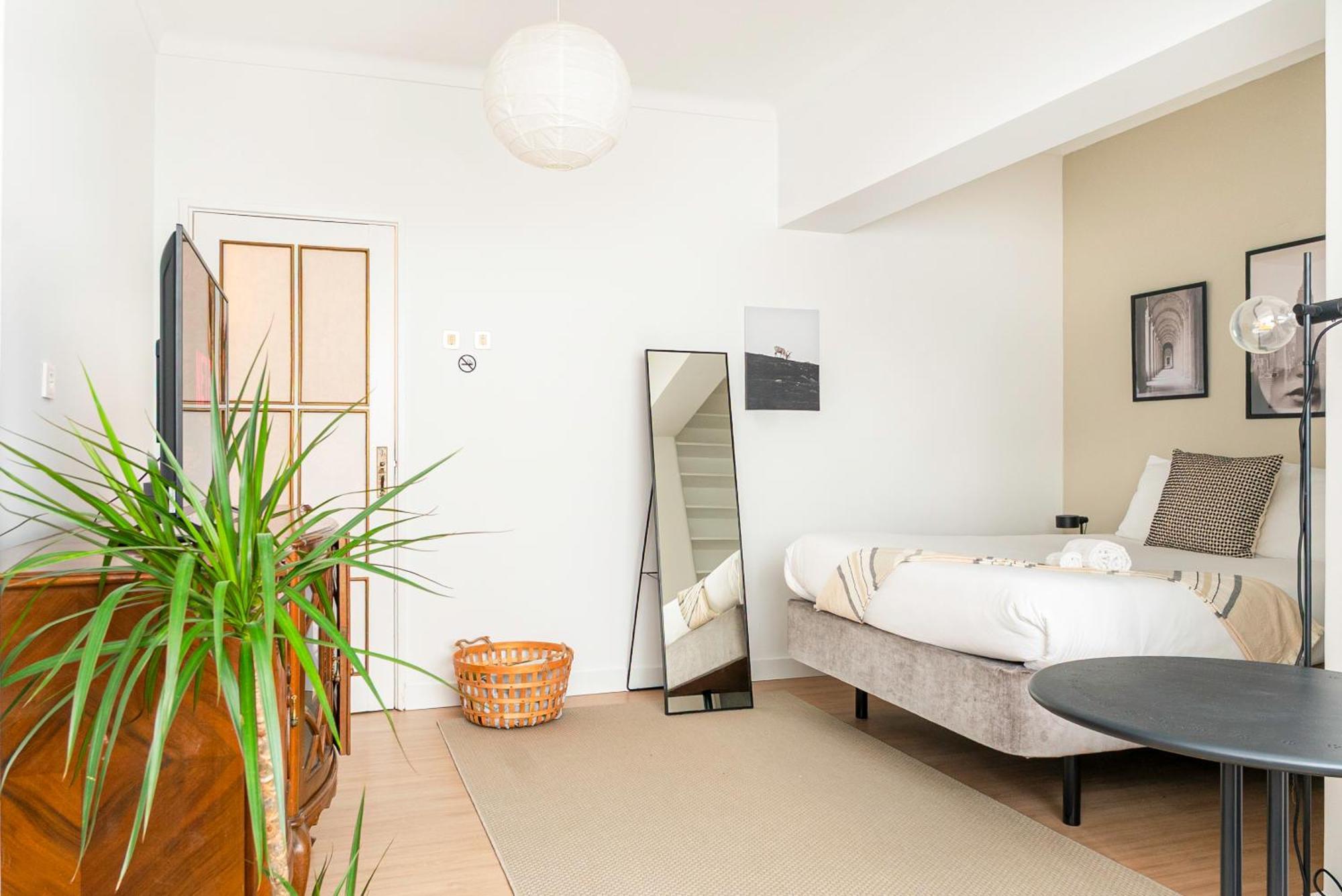 Soar I Urban Nest - Near Airport & Park Lissabon