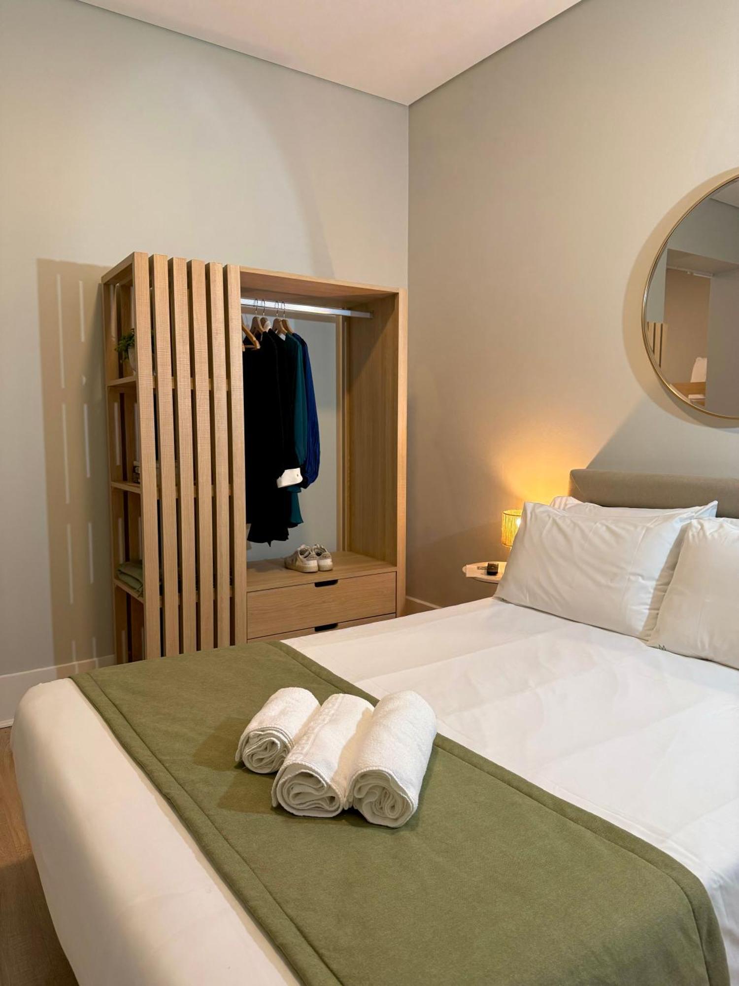 Metropolitan Living - Janelas Verdes