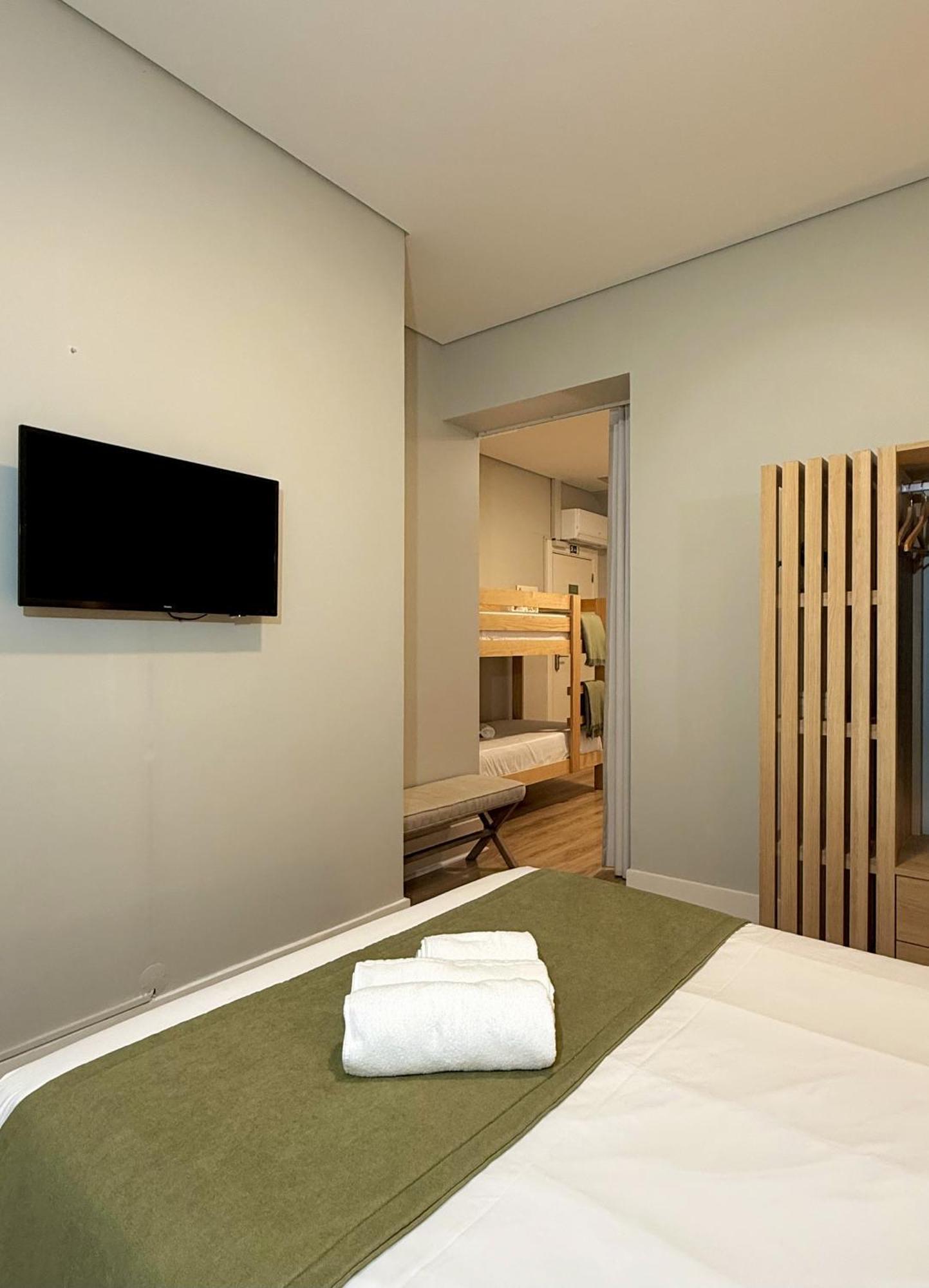 Metropolitan Living - Janelas Verdes *