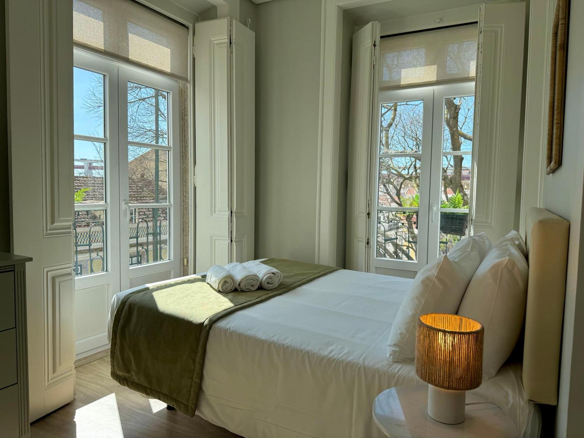 Metropolitan Living - Janelas Verdes Apartamento