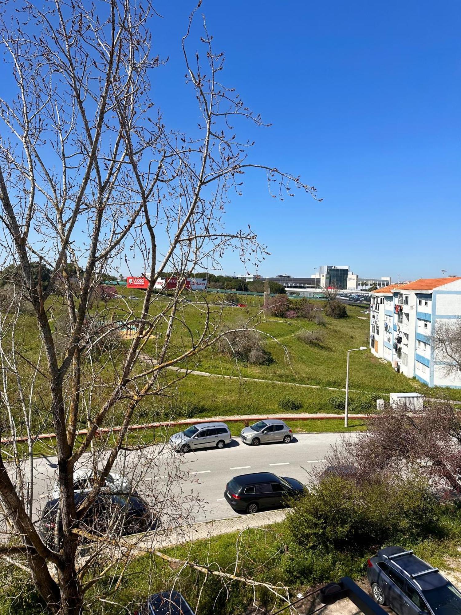 Airport Lissabon