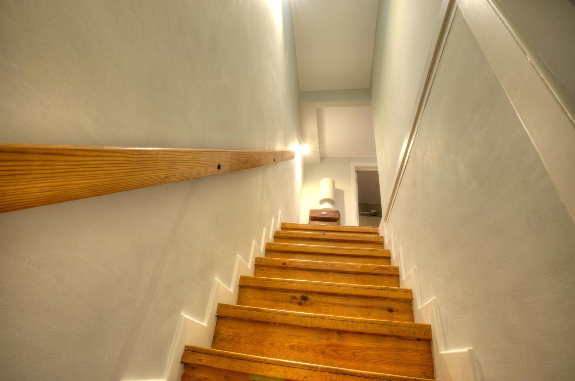 Fuer 13 Personenund 1 Kind In Lissabon, Regiao De Costa De Appartement Lisboa