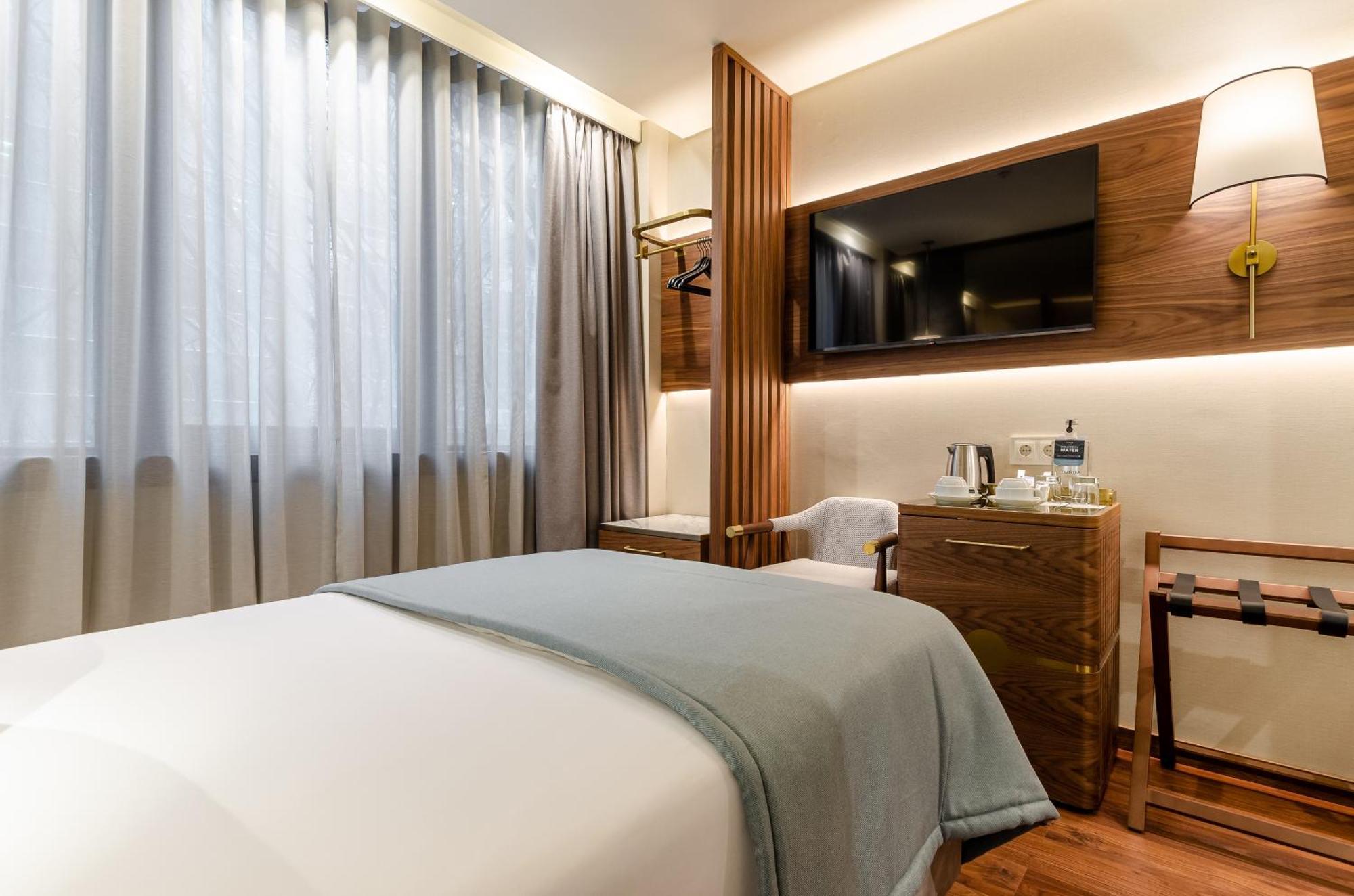 Hotel Turim Av. Liberdade 4*