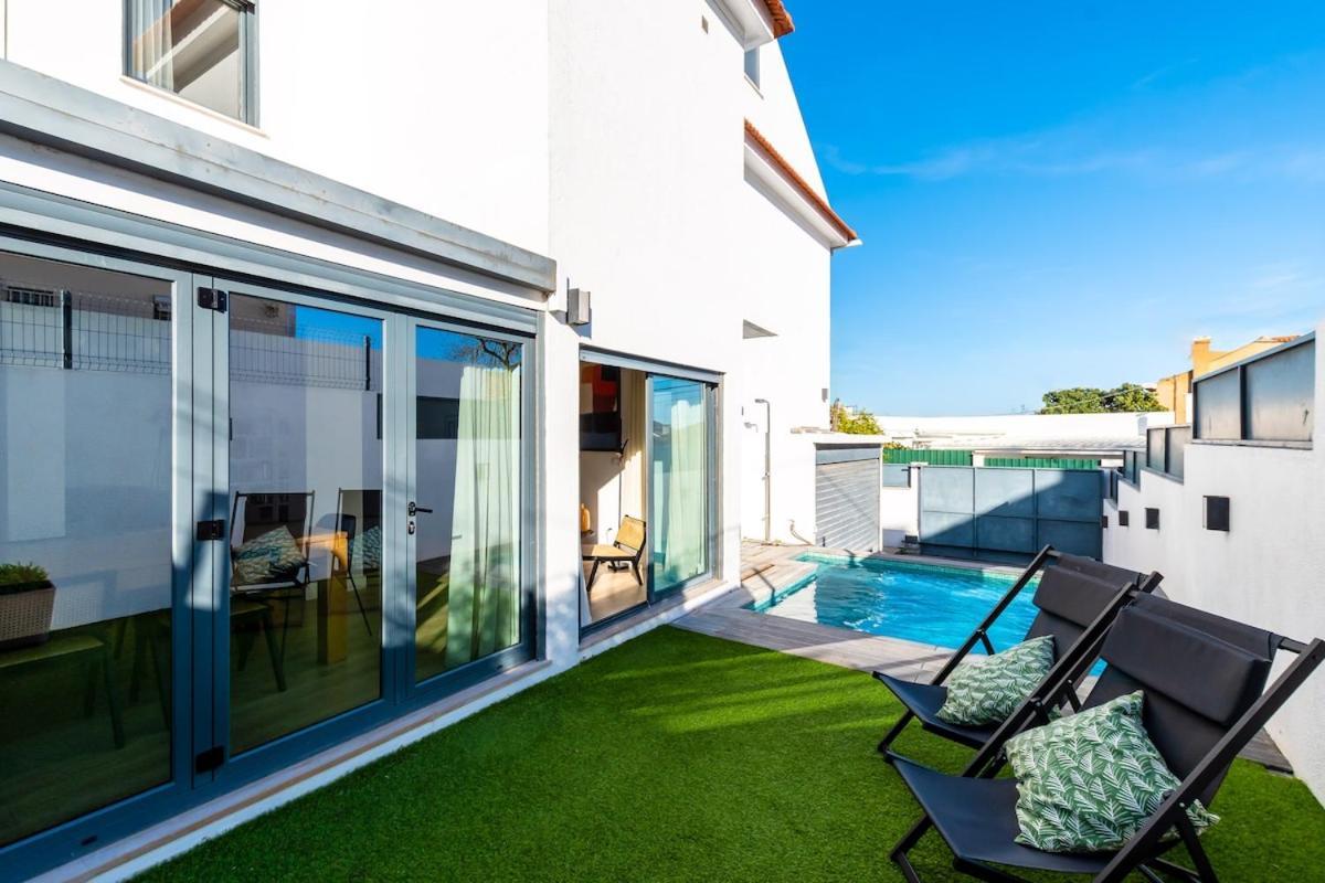 Luxury With A Pool In The - No Parties Allowed * Lissabon