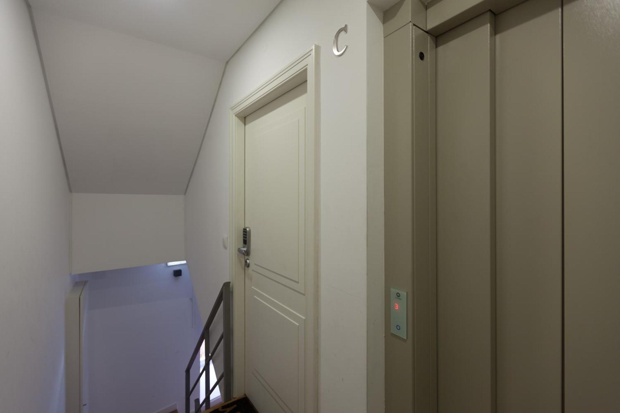 Flh Portas Do Sol Duplex With Terrace Appartement *