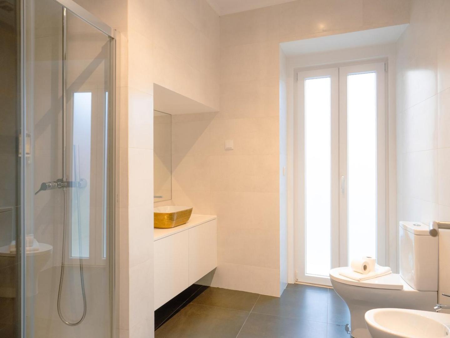 Appartement Stylish 2br Castle View - | By Airnest