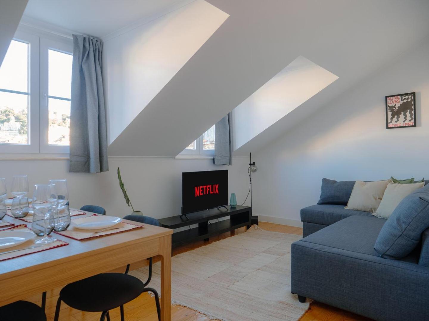 Stylish 2br Castle View - | By Airnest Appartement Lisboa