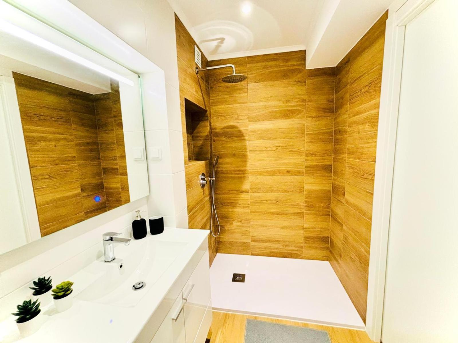 Luxury Flat, Perfect And Ideal For Tourists Appartement Lisboa