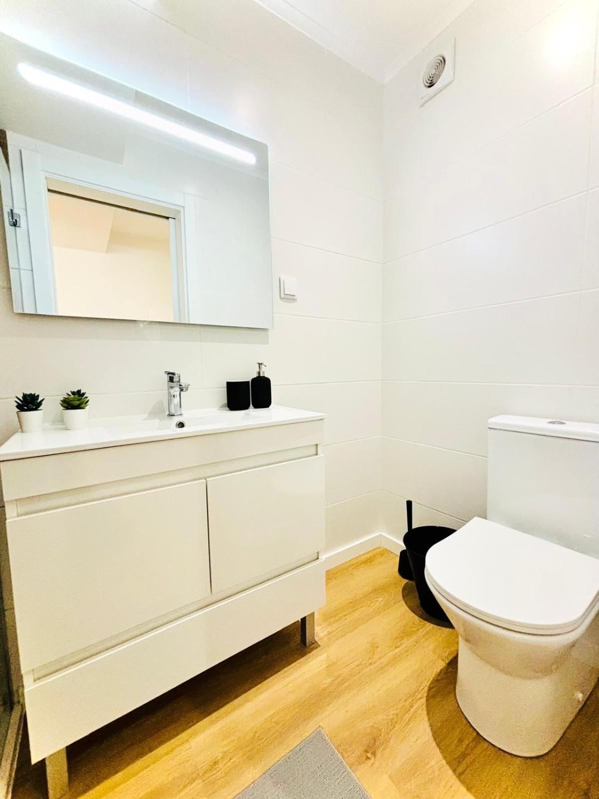 Appartement Luxury Flat, Perfect And Ideal For Tourists *