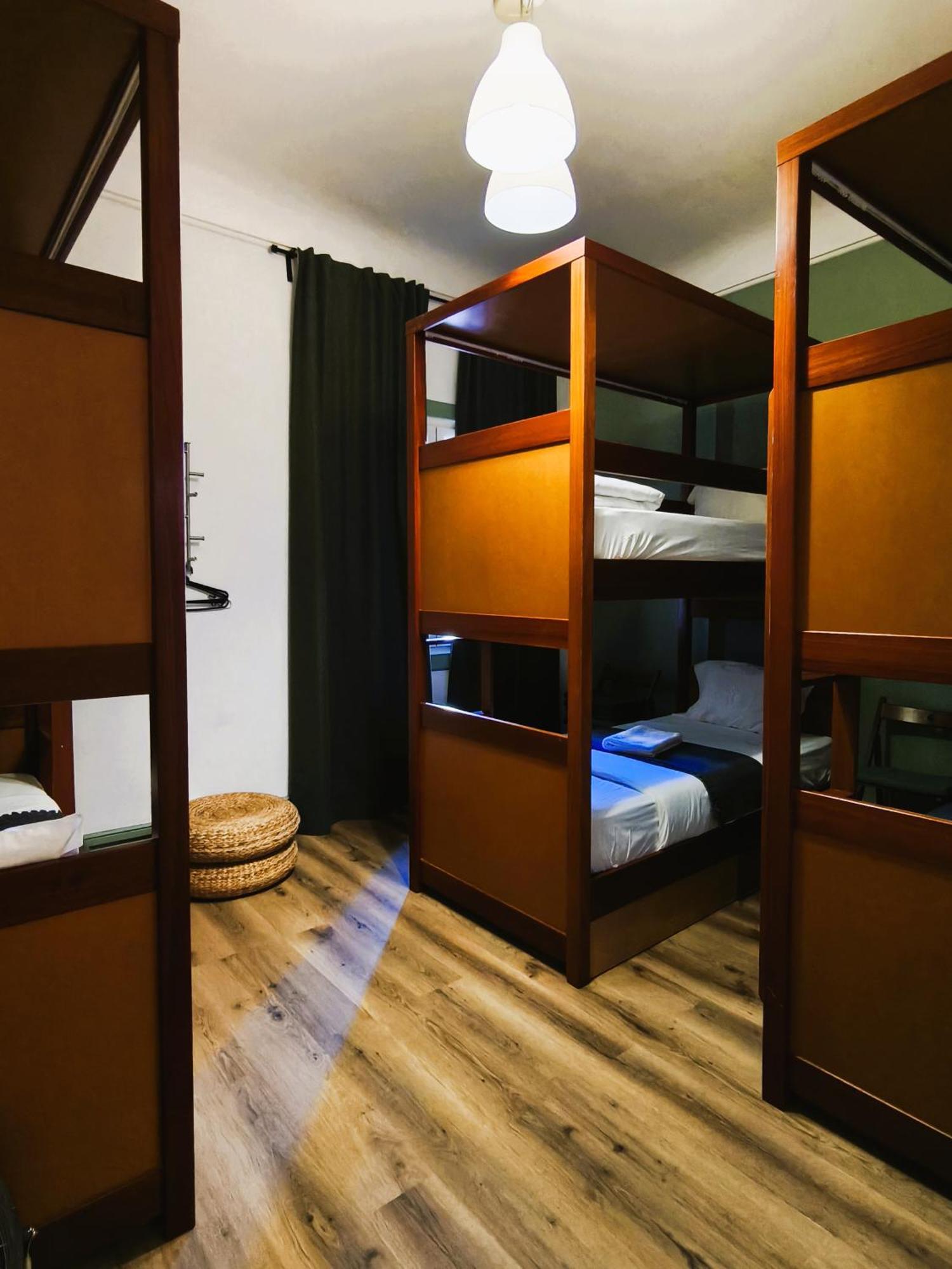 Auberge de jeunesse Ey *