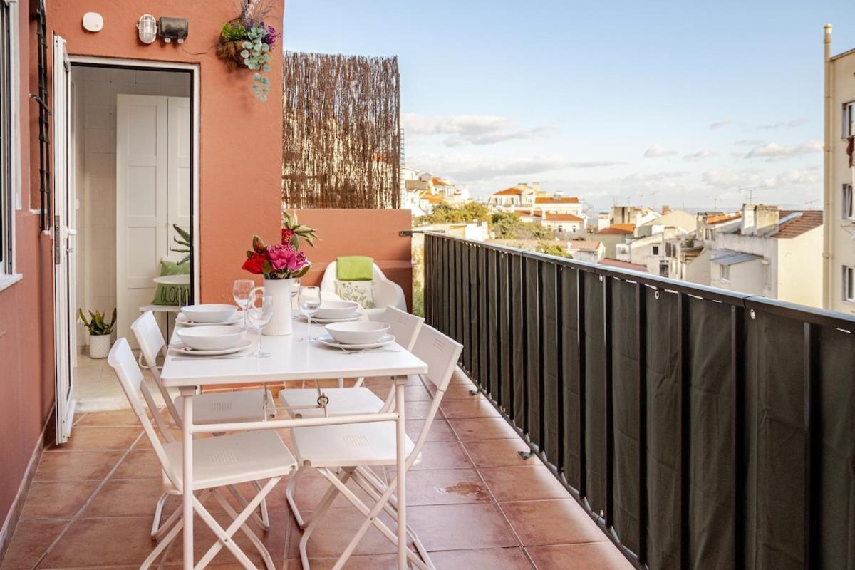 27 A Graca Cozy With Balcony And Free Parking Appartement