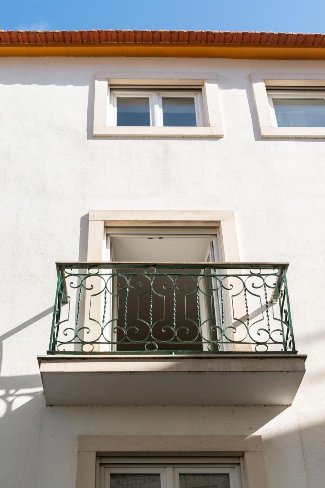 Appartement For 2 Just 250m From Largo Intendente Lisboa