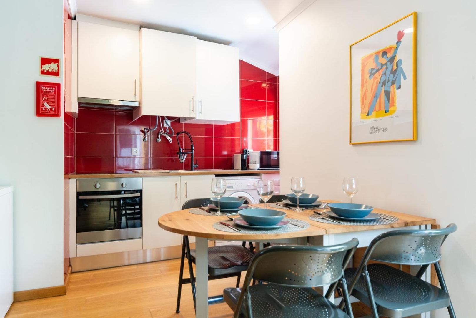 Appartement Gorgeous Rooftop 2-bed 250m To Intendente Sq Lisboa