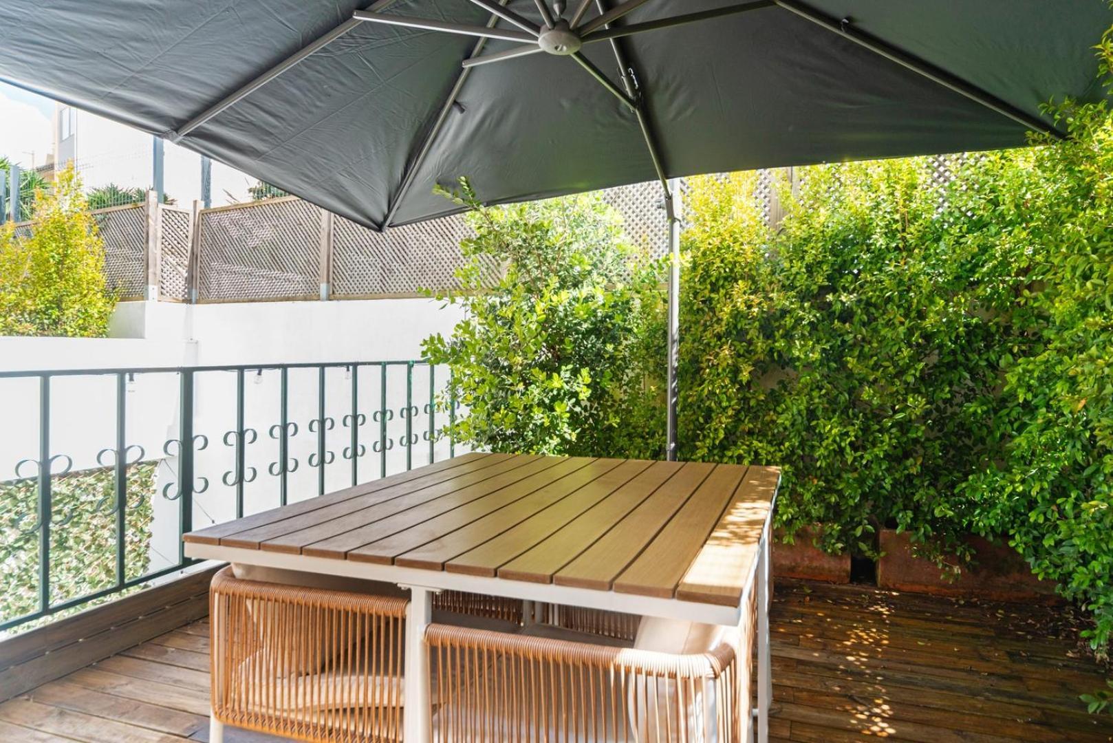 Appartement Gorgeous Rooftop 2-bed 250m To Intendente Sq Lisboa