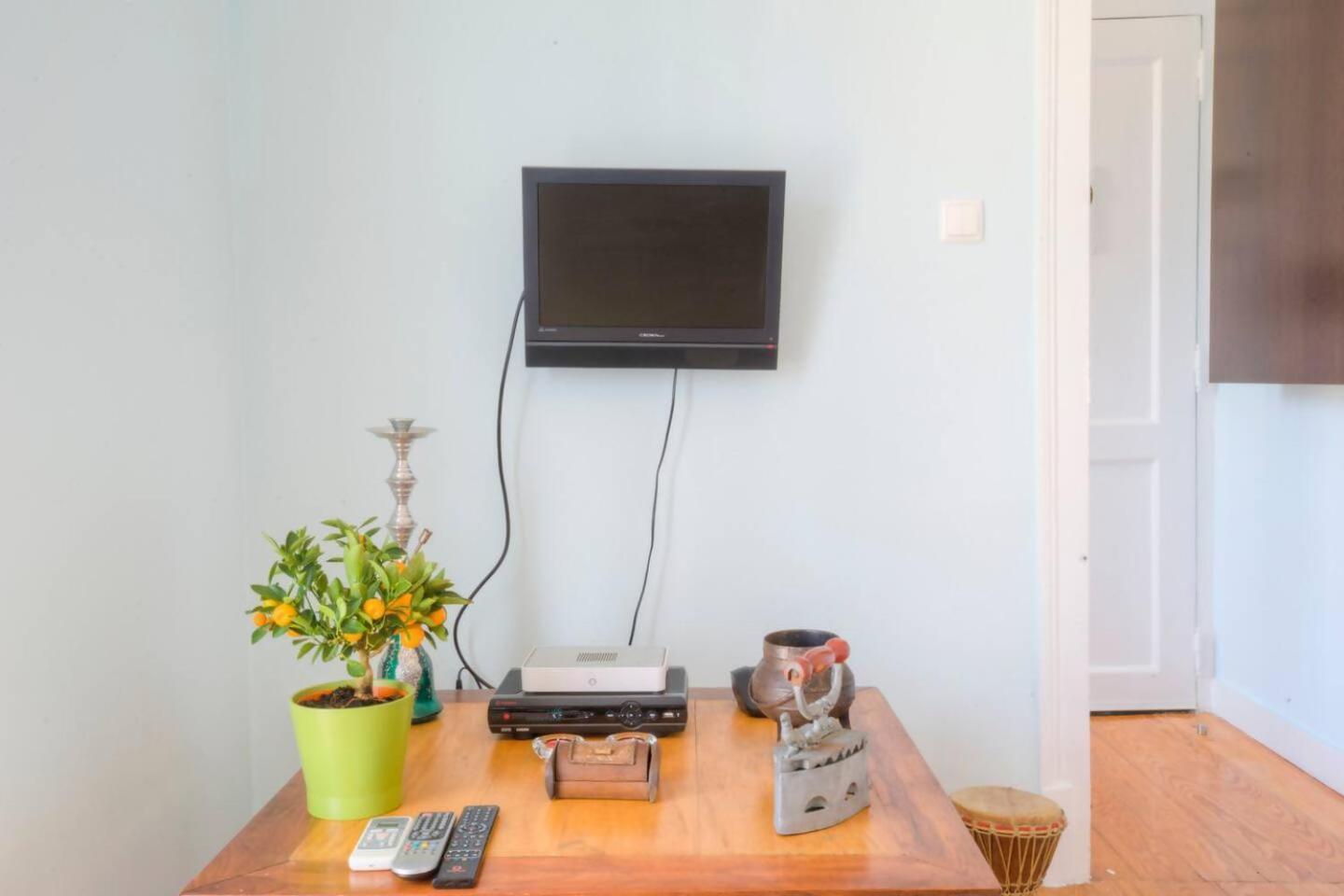 Martim Moniz Apartment Lisbon