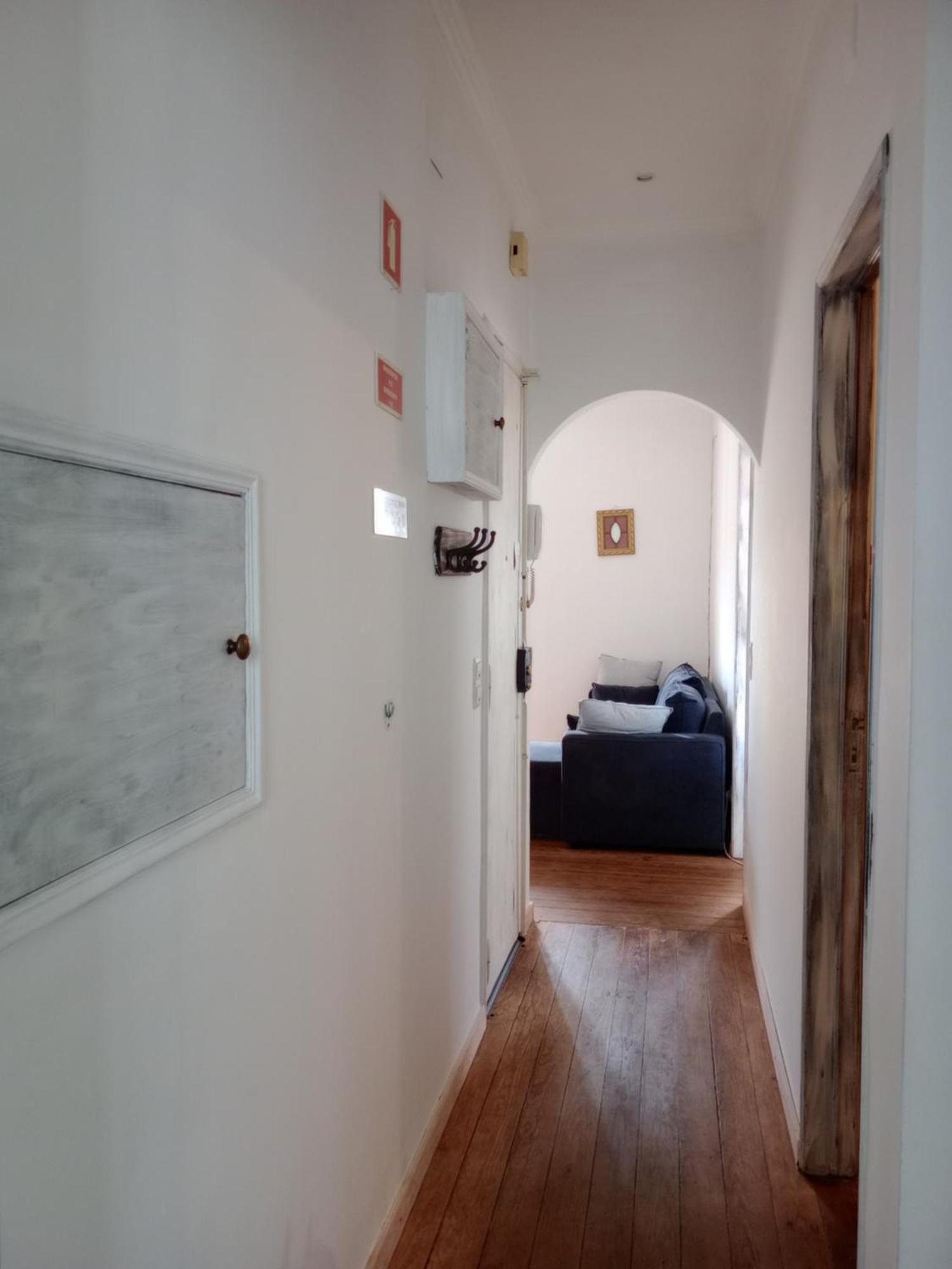 Historical Flat Design Appartement Lissabon