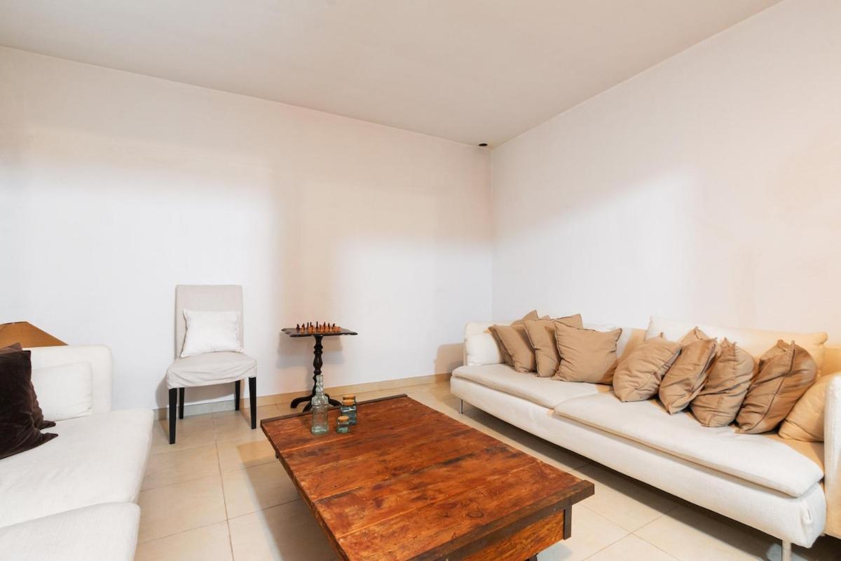 Prédio para 8 Largo do Rato by Epic Collection Appartement *