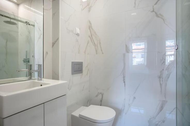 Belo Com Wc Privativo * Lisboa