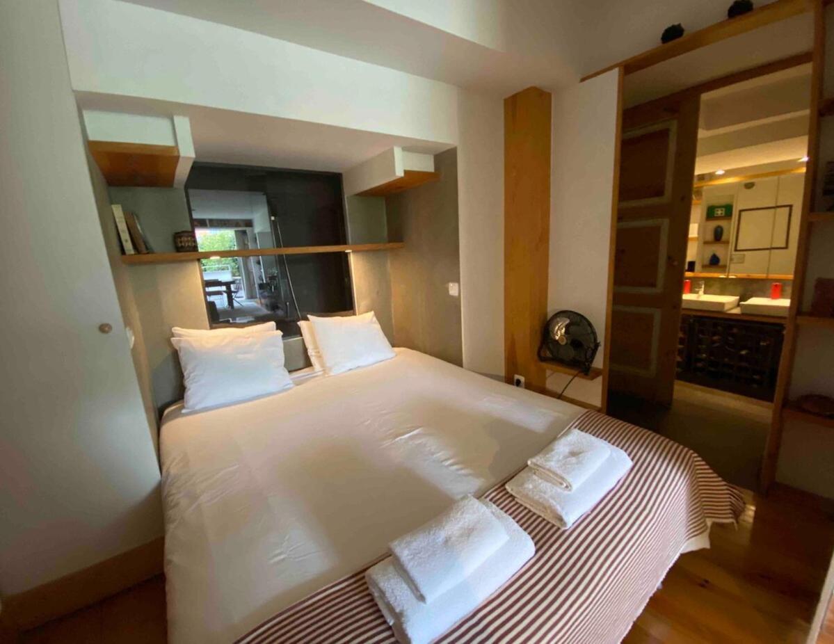 Center, Sun, Charm With Terrace And Fireplace * Lisboa
