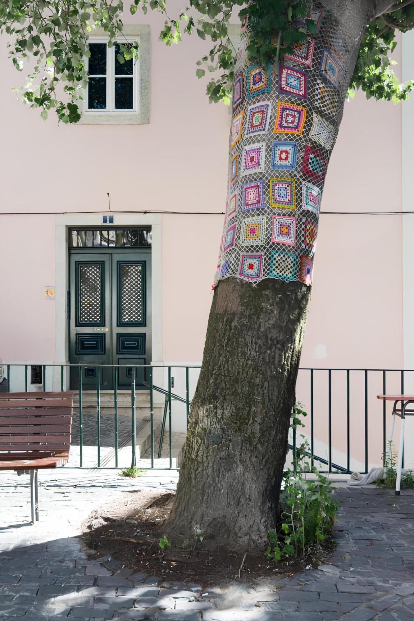 Casa Do Castelo 1- Work Or Relax In The Historic Heart Of Lisbon!