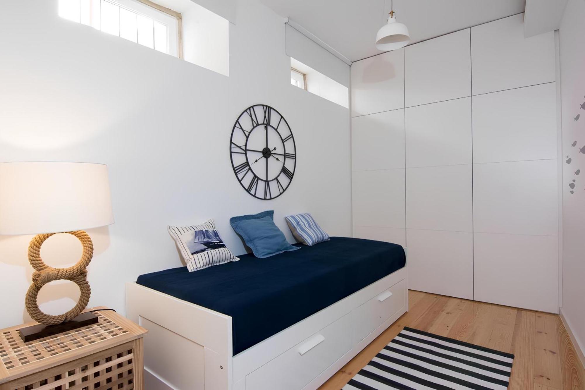 Casa Do Castelo 1- Work Or Relax In The Historic Heart Of Lisbon! *