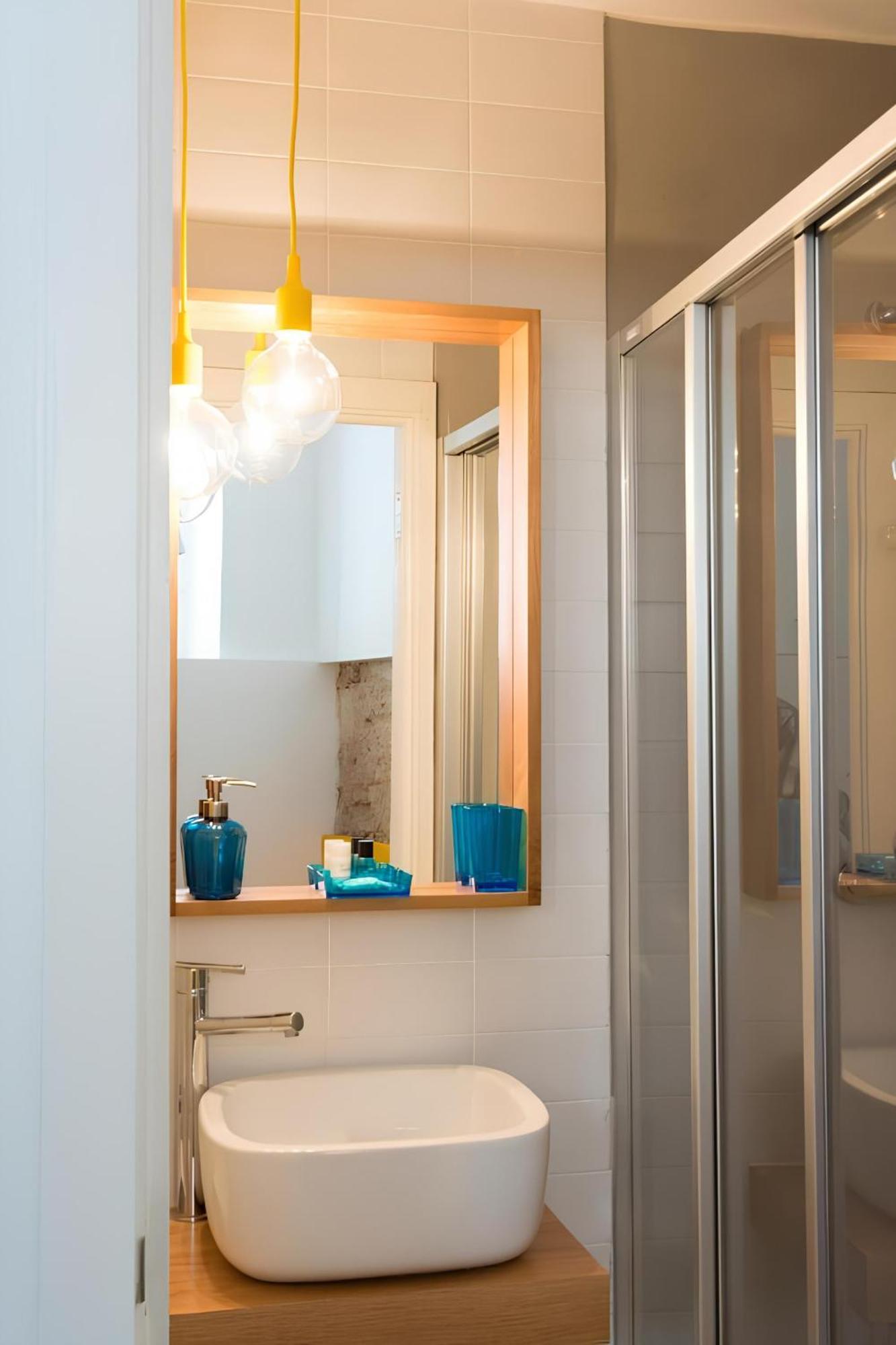 Casa Do Castelo 1- Work Or Relax In The Historic Heart Of Lisbon! *