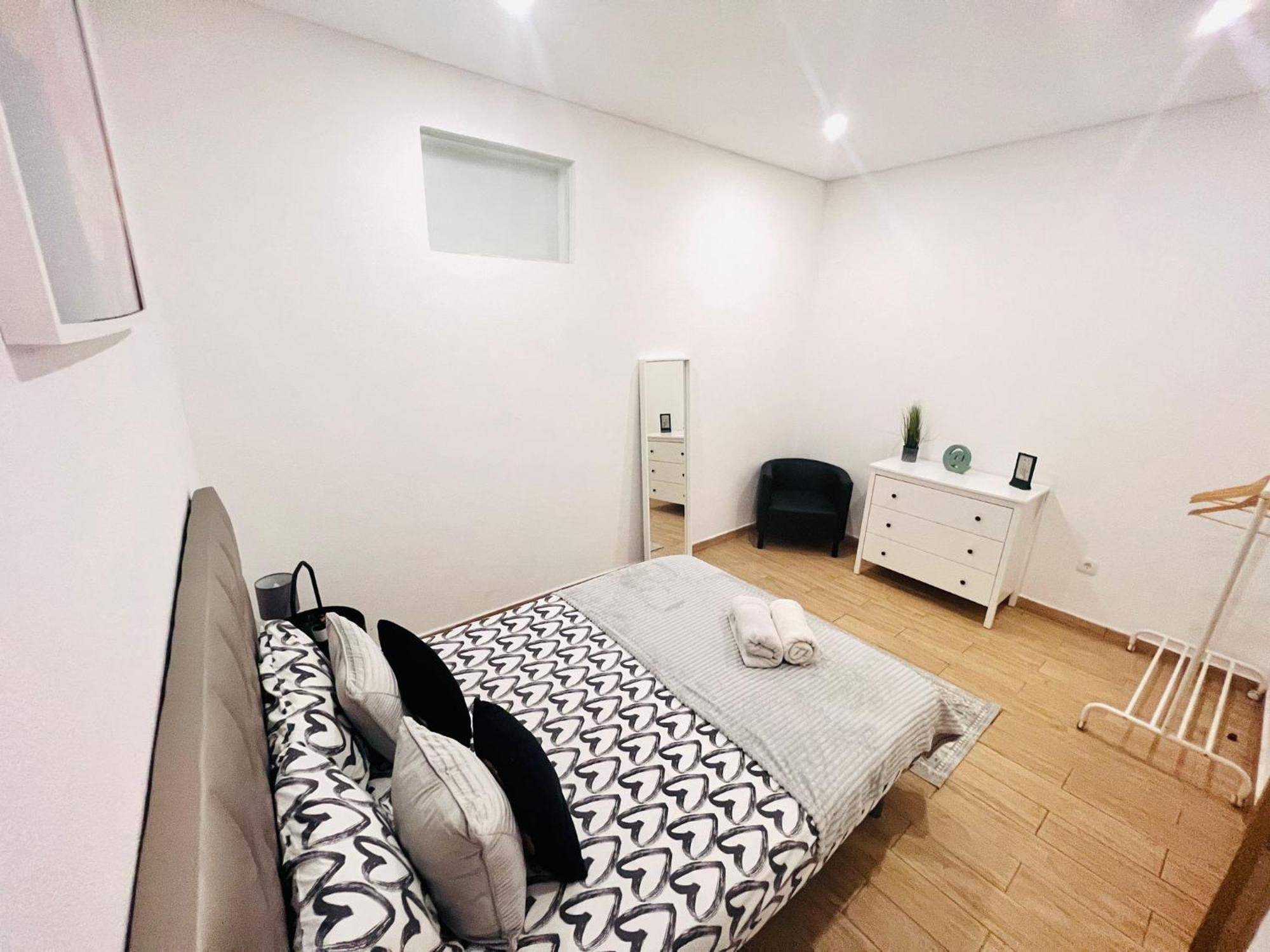 Rooms, Ideal Location For Tourists Hostel *