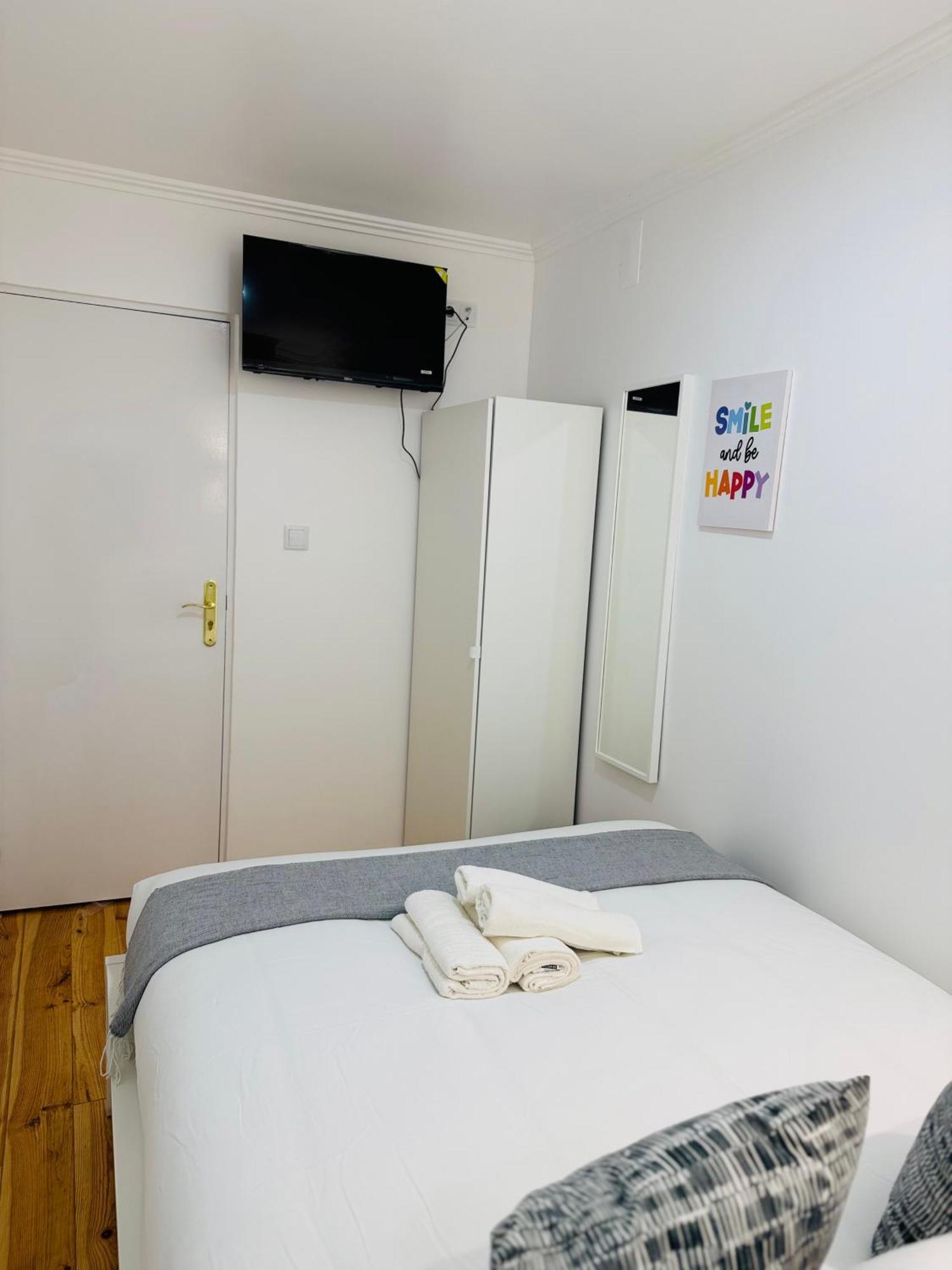 Quarto em Acomodações Particulares Almirante Reis - Arroios Lisboa