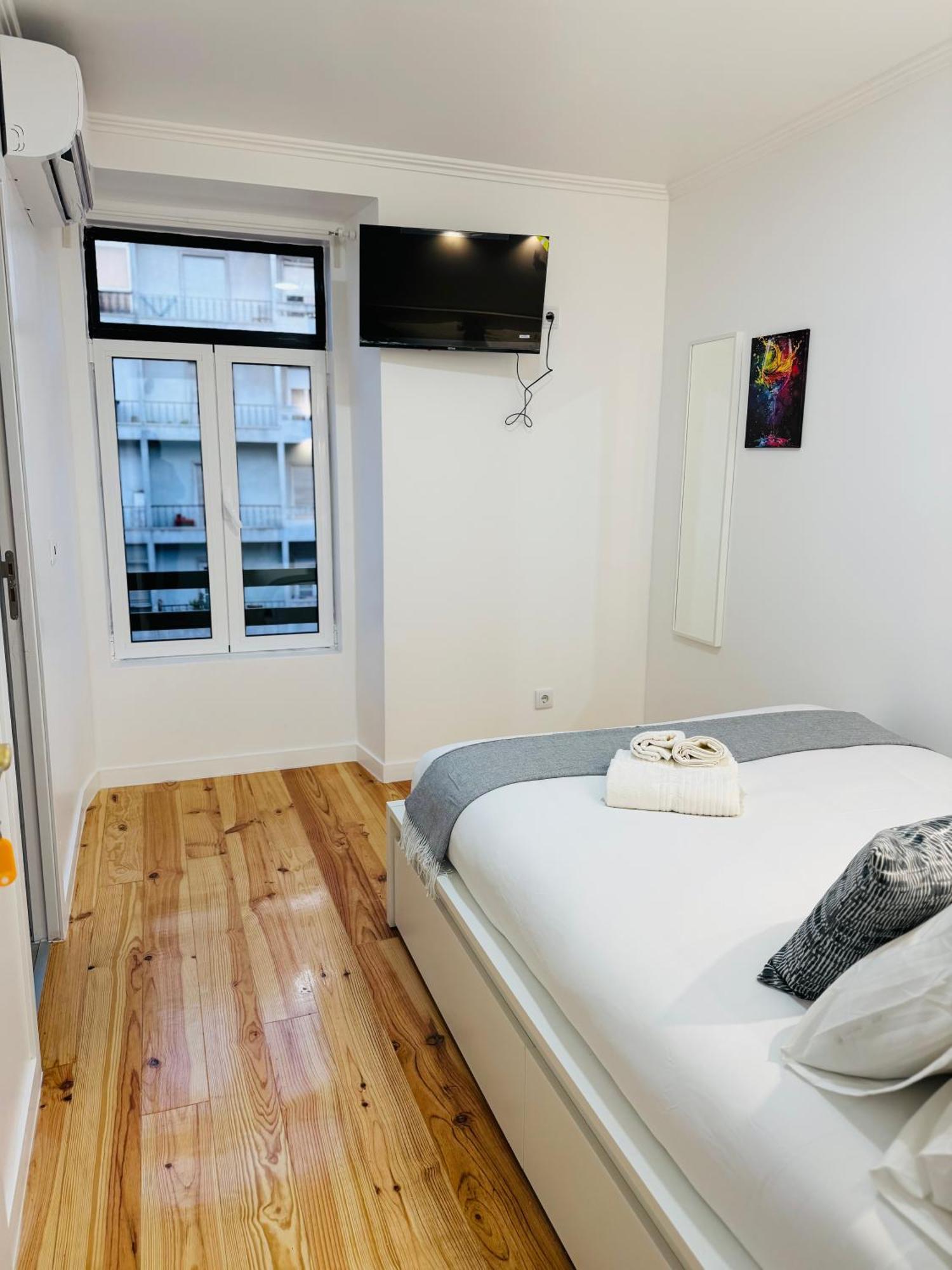 Quarto em Acomodações Particulares Almirante Reis - Arroios