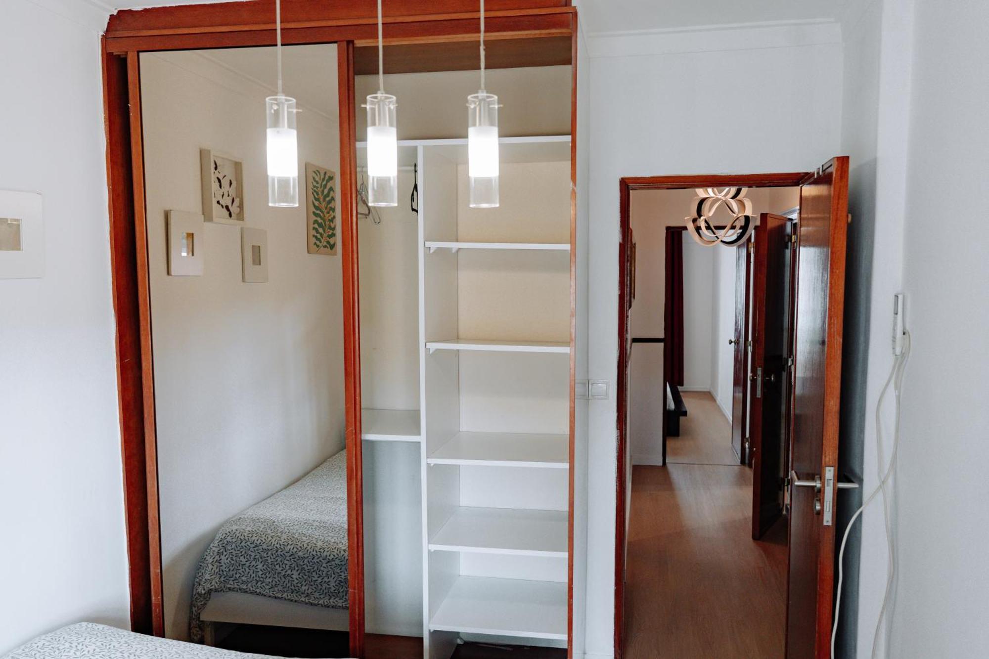 Family-friendly And Cozy 3-bedroom In *