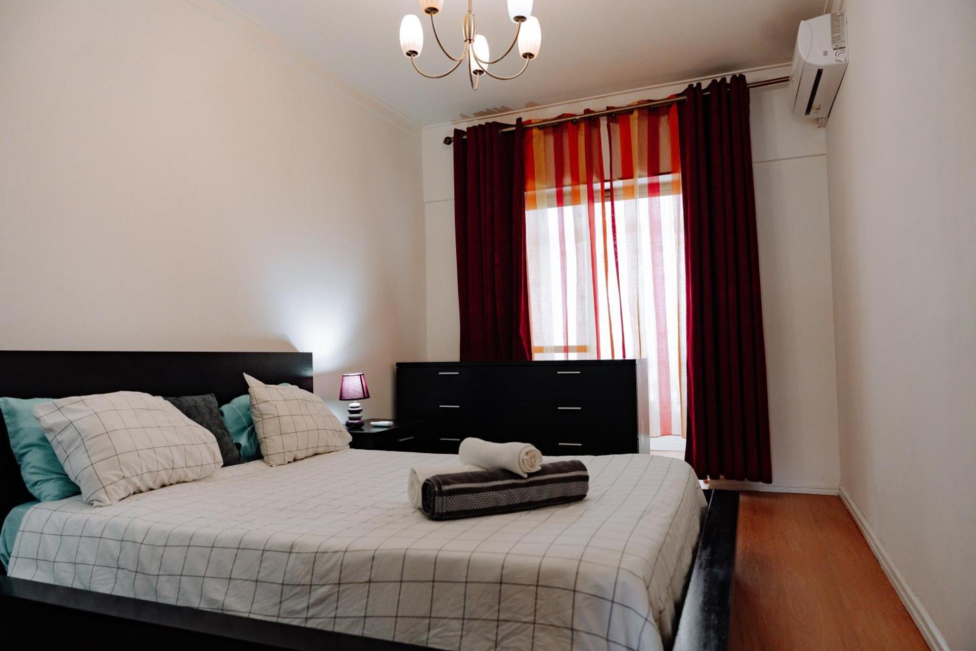 Family-friendly And Cozy 3-bedroom In Appartement *
