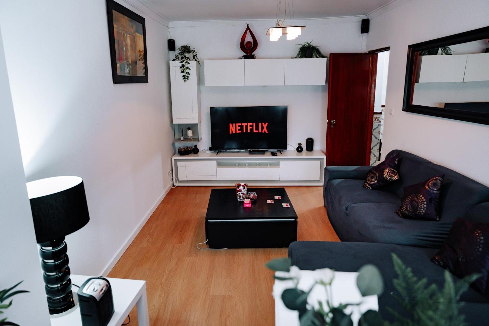 Family-friendly And Cozy 3-bedroom In Lisboa