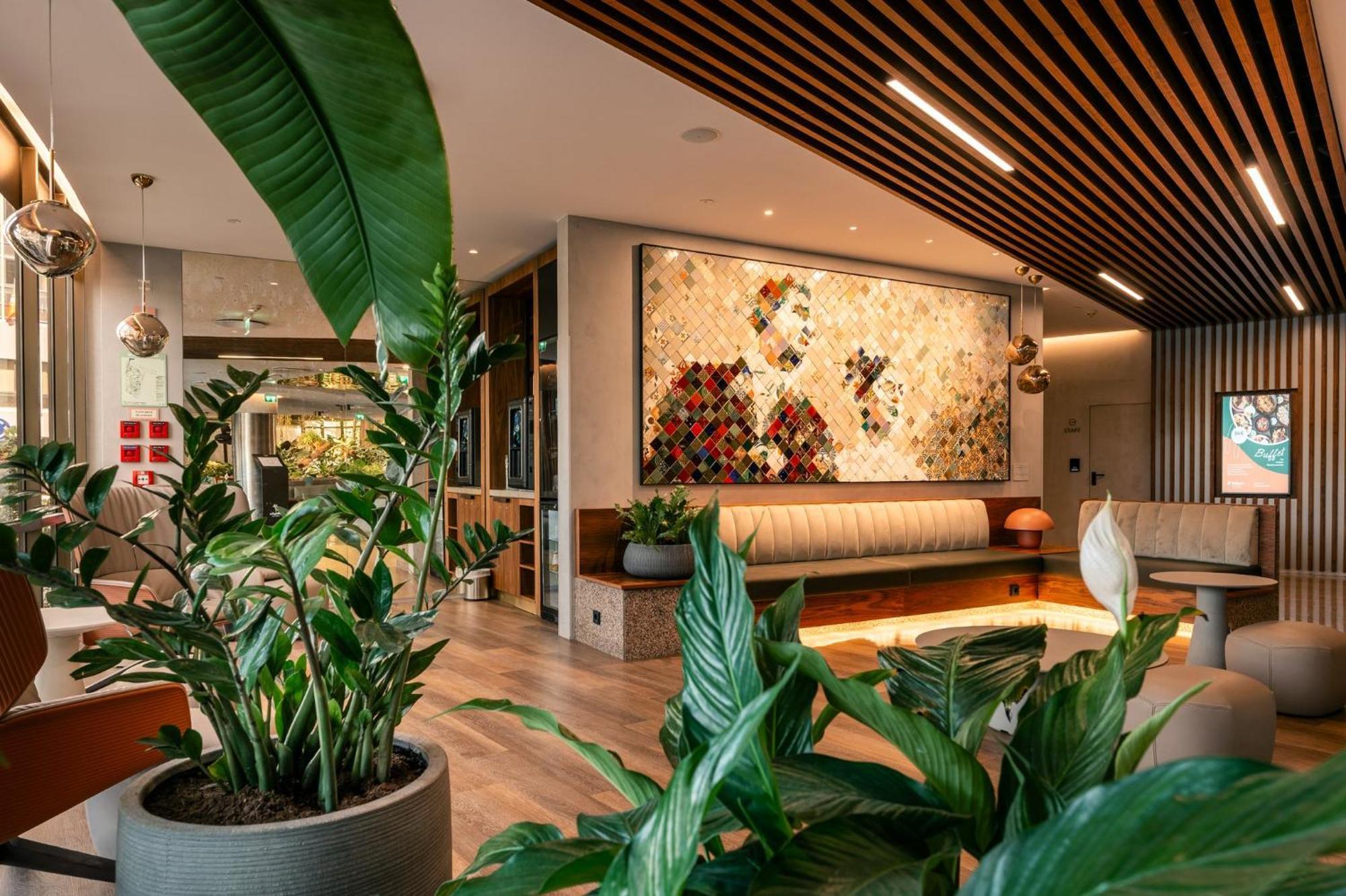 Lisbon-continental By Ihg Lisboa