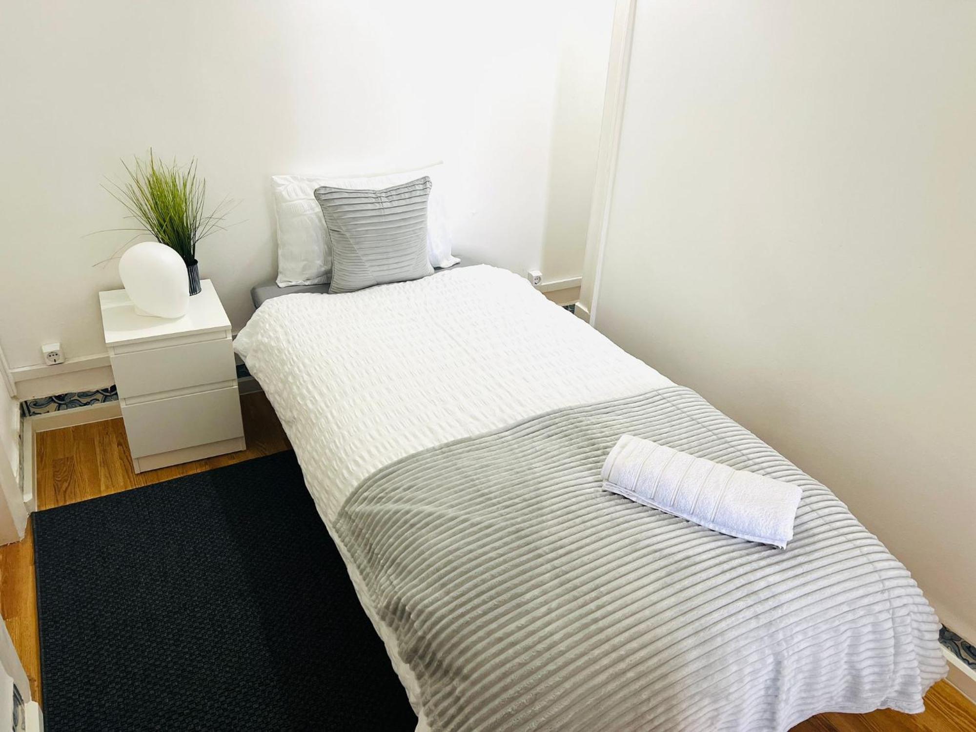 Hostel Luxury Rooms, Location In The *
