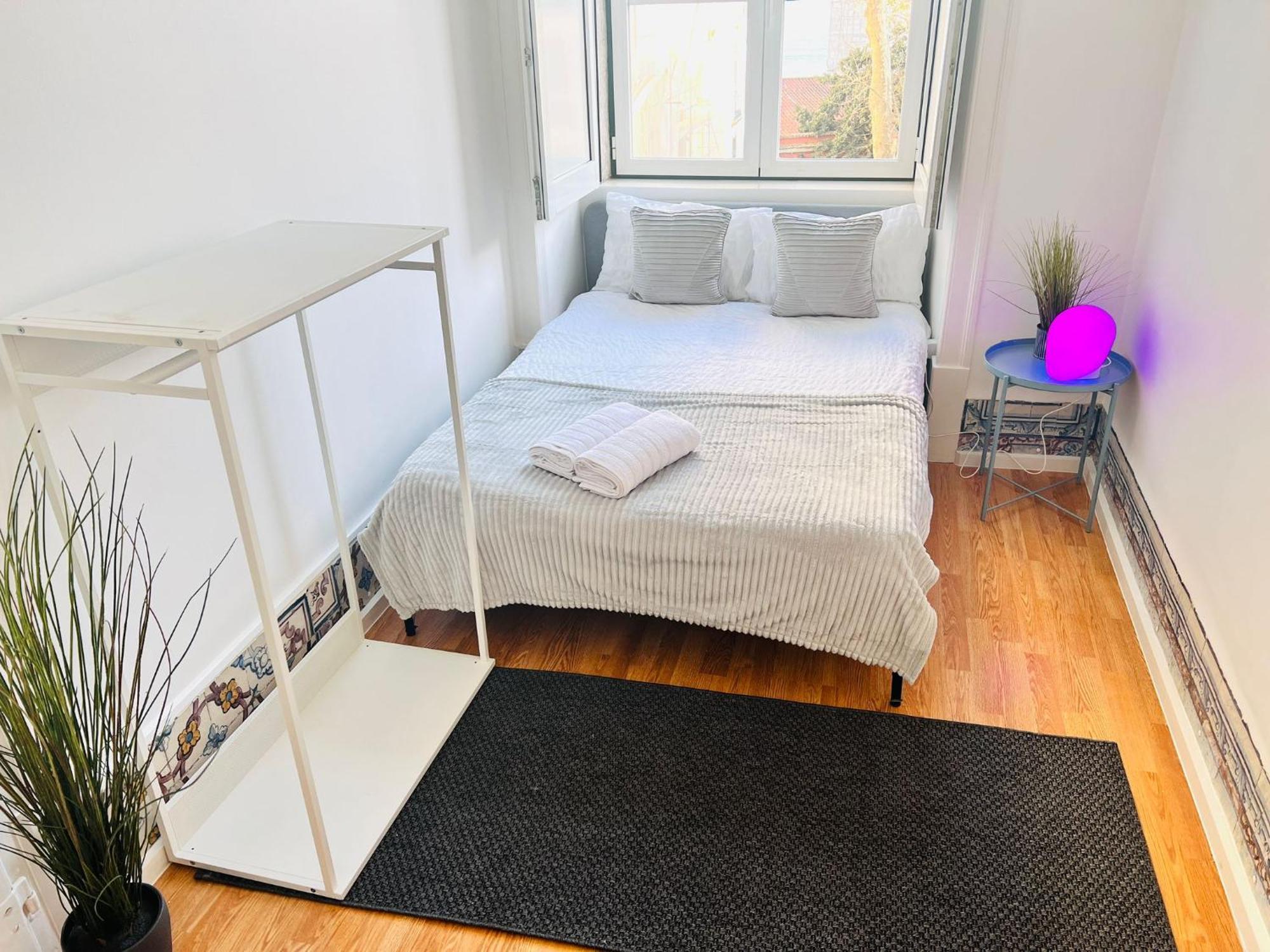 Luxury Rooms, Location In The Lisbon