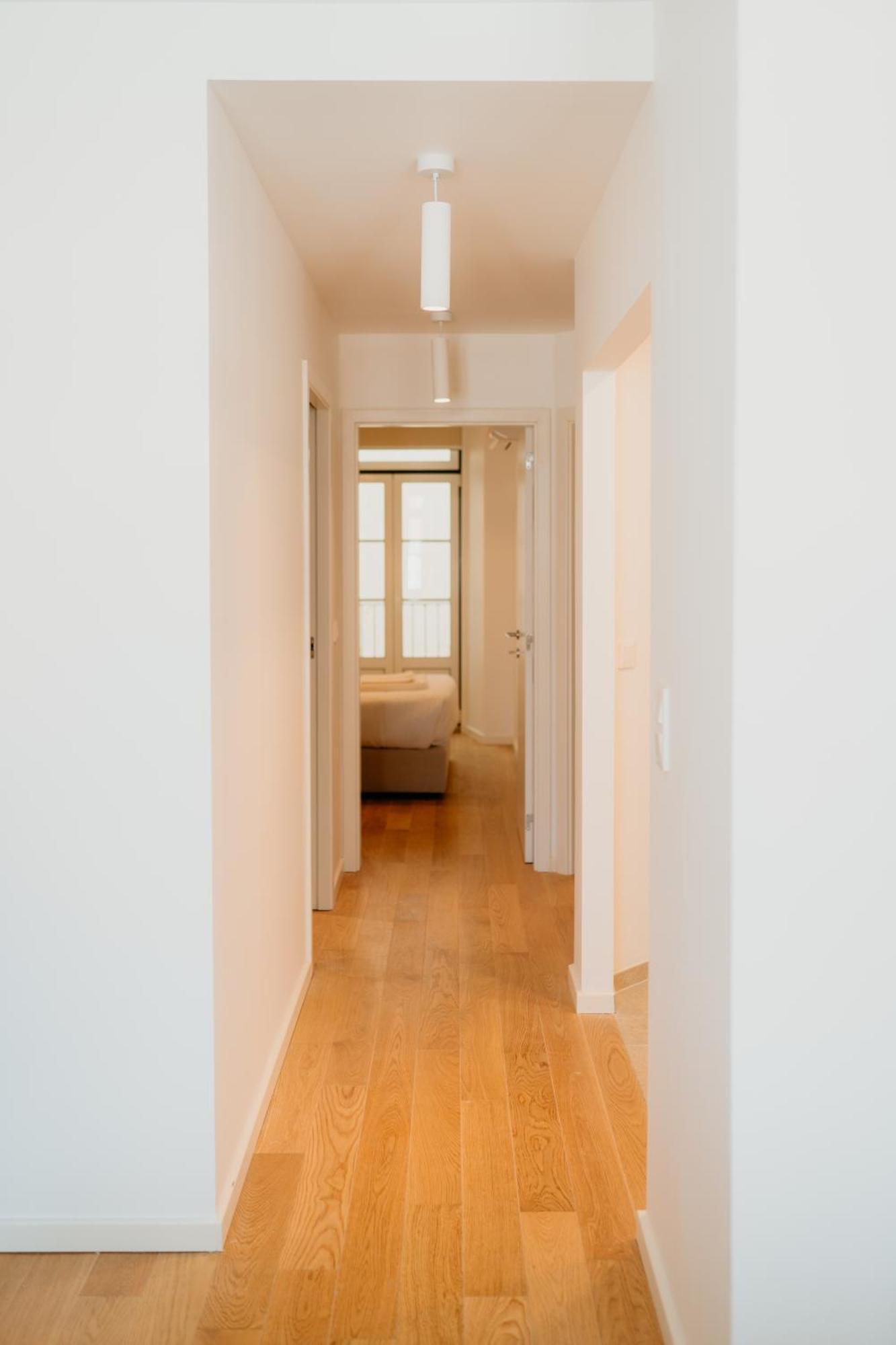 Mary Pink - No 1c - Stunning Two-bedroom *