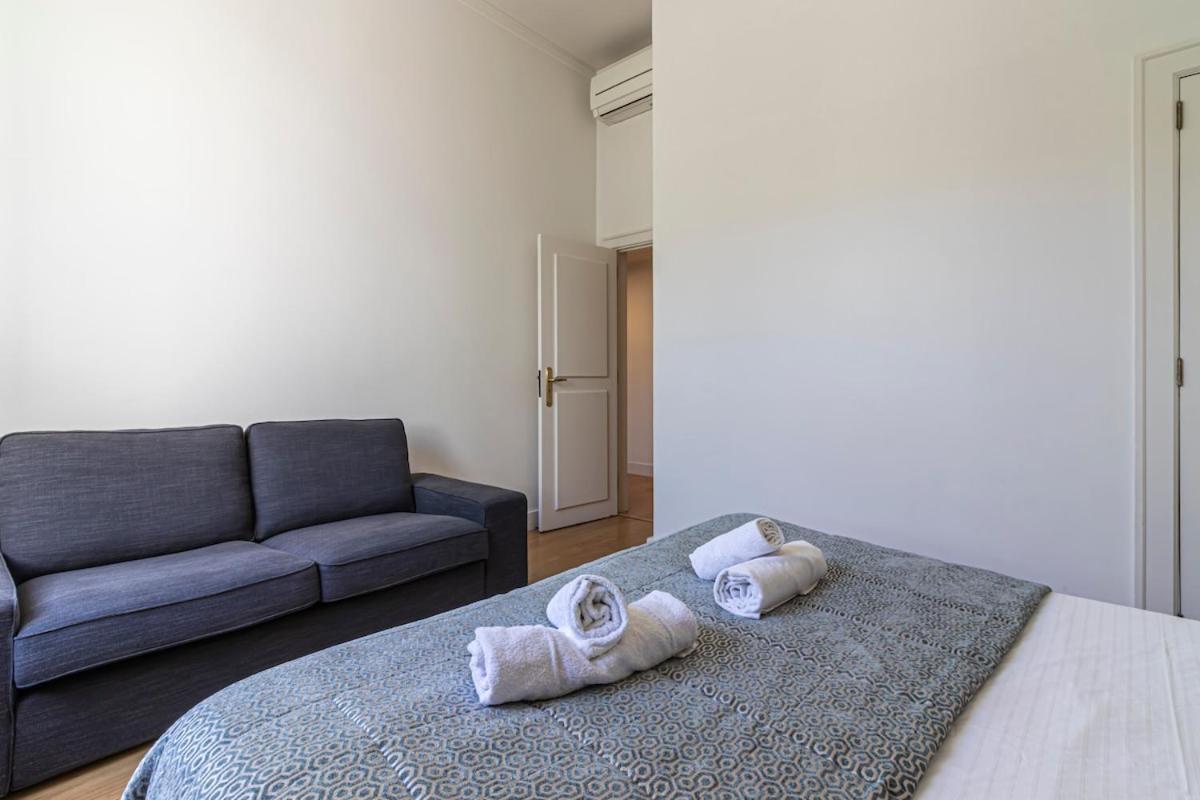 Center Apartment *