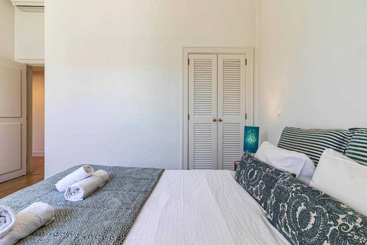 Center Apartment *
