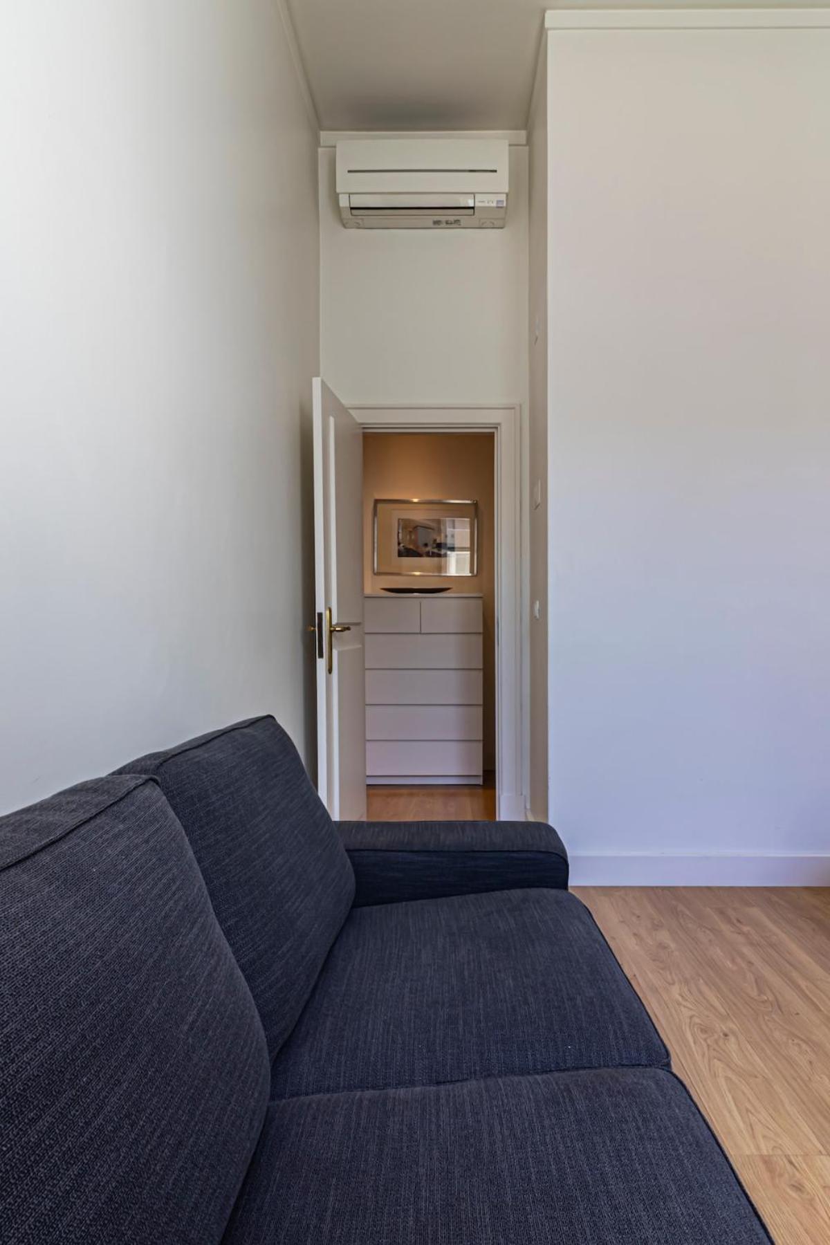 Apartment Center