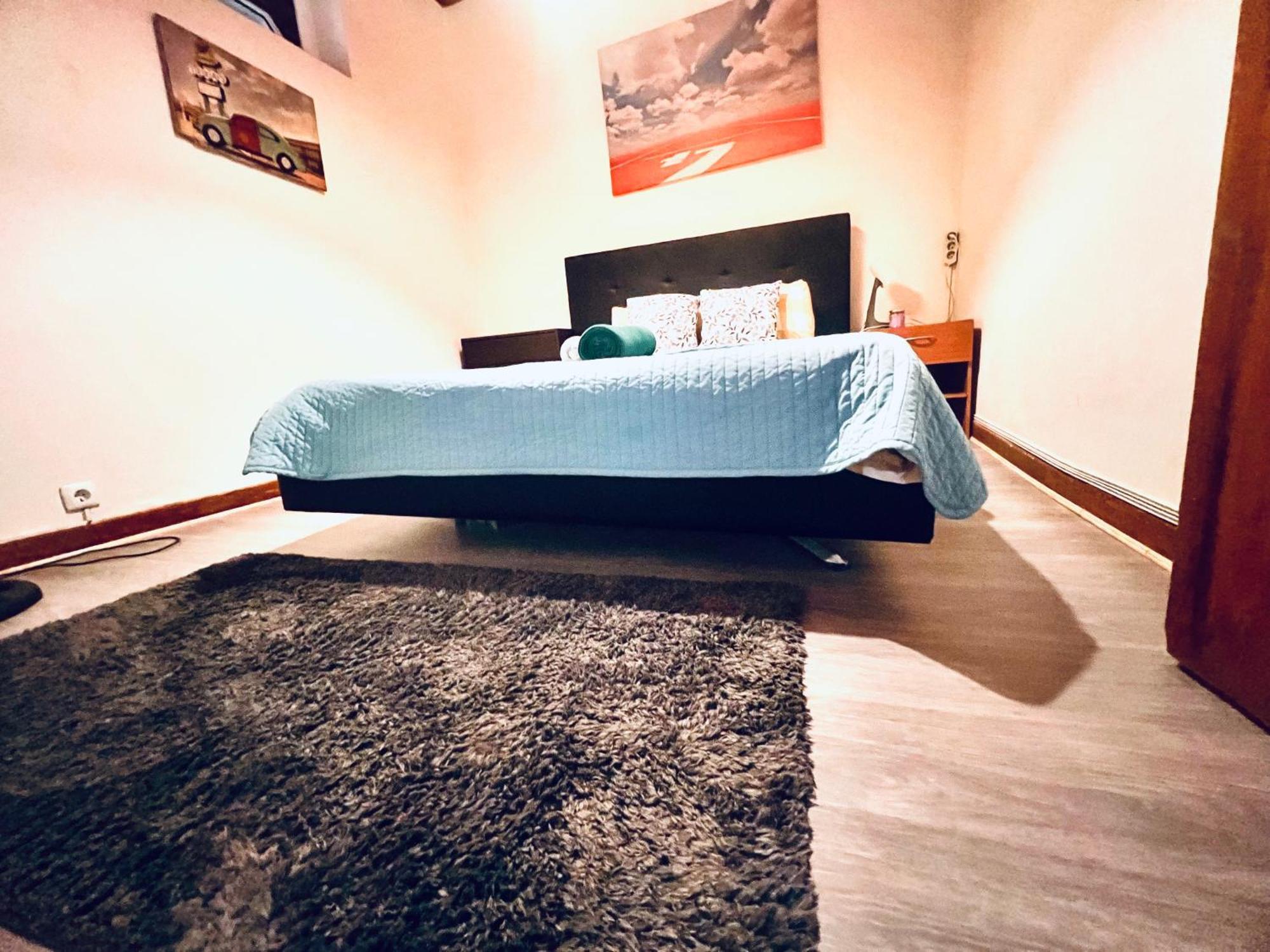 Alcantara Lx