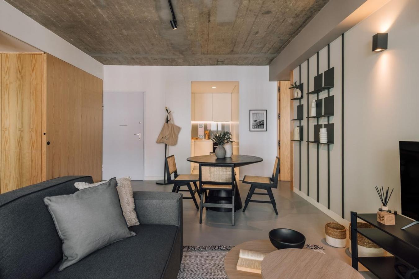Apartment Fuseta - 2 Bedrooms And Parking In Santo Antonio Lisbon