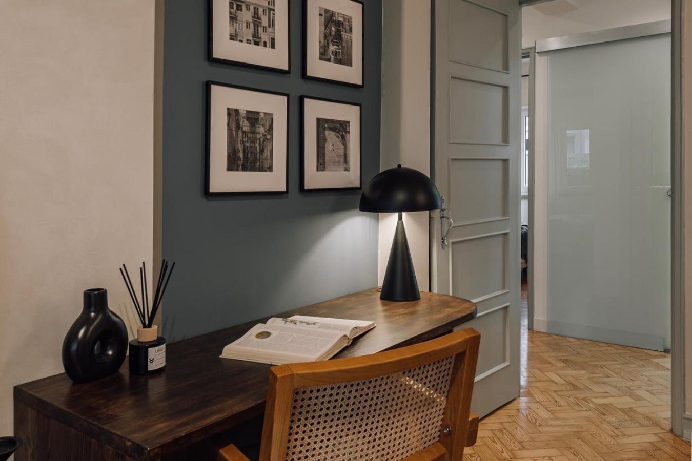 Estoril - 2 Bedrooms In Estrela