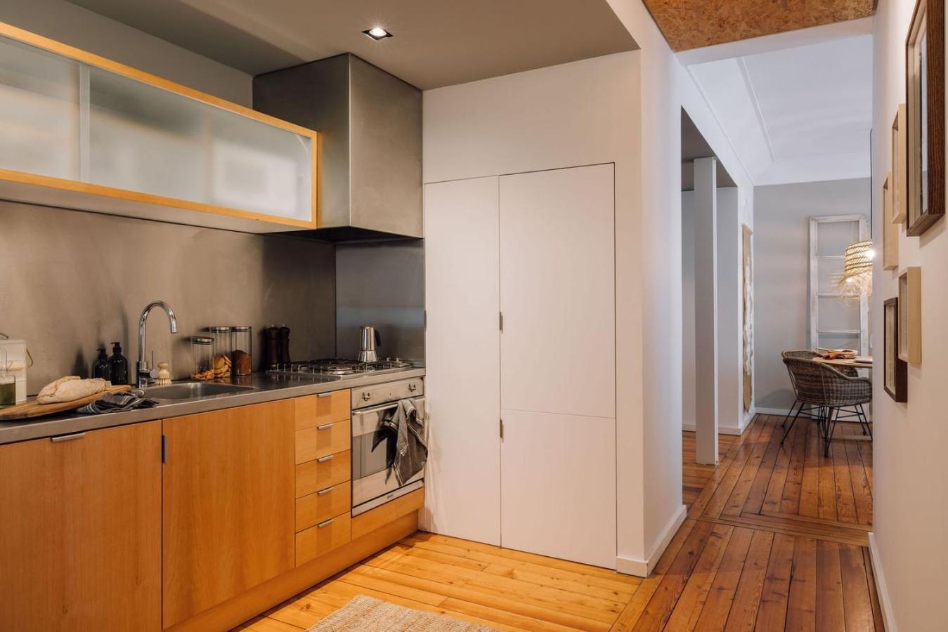 Sumba - 2 Bedrooms And Balcony In Santo Antonio * Lisboa