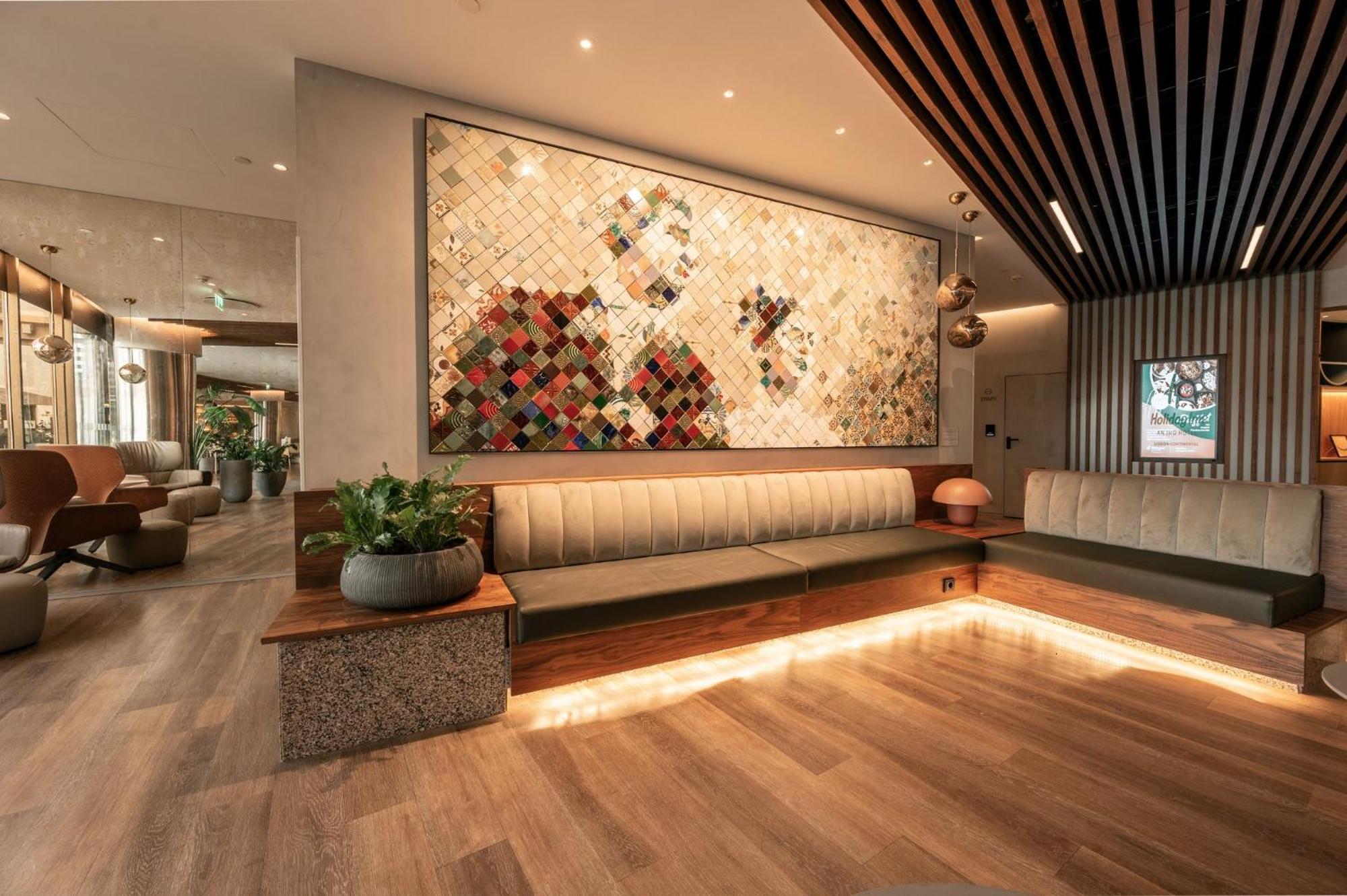 Lisbon-continental By Ihg Lisboa