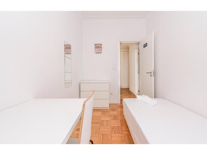 Houze_4 Flat In Near Zoo *