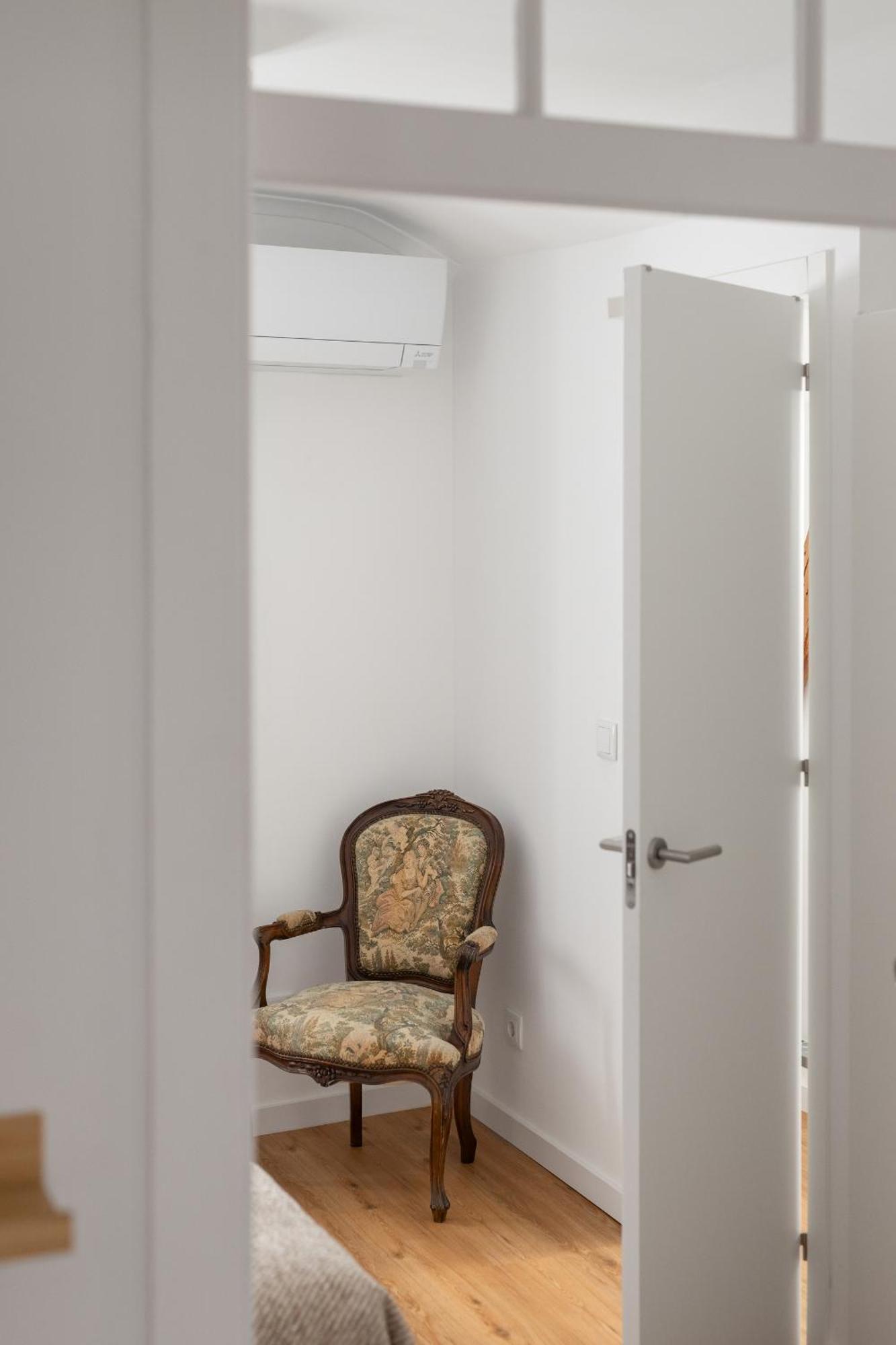 Historical Gem In Bairro Alto *